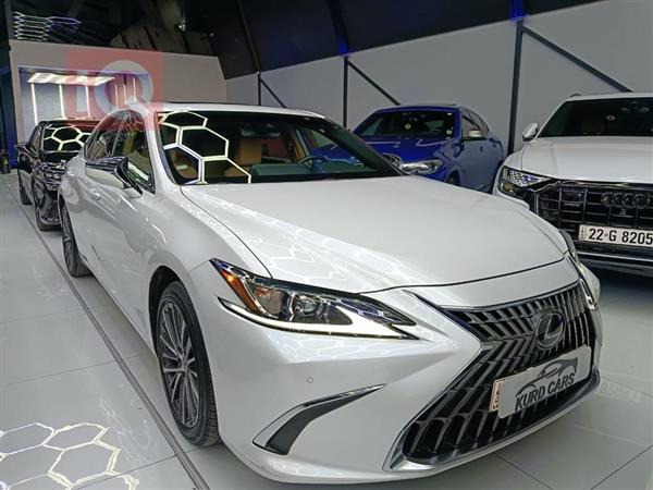 Lexus for sale in Iraq